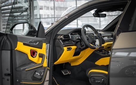 Lamborghini Urus I, 2025 год, 42 500 000 рублей, 11 фотография