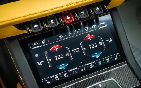 Lamborghini Urus I, 2025 год, 42 500 000 рублей, 26 фотография