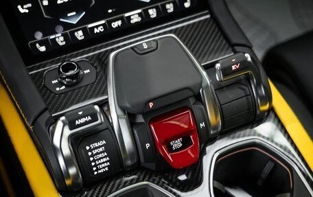 Lamborghini Urus I, 2025 год, 42 500 000 рублей, 21 фотография