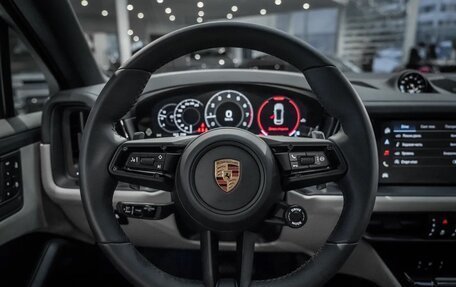 Porsche Cayenne III, 2025 год, 18 300 000 рублей, 14 фотография