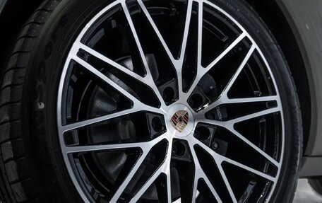 Porsche Cayenne III, 2025 год, 18 300 000 рублей, 15 фотография