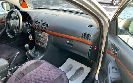 Toyota Avensis III рестайлинг, 2007 год, 909 000 рублей, 12 фотография