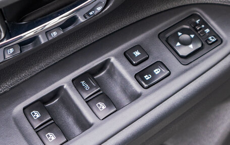 Mitsubishi Outlander III рестайлинг 3, 2017 год, 1 759 000 рублей, 12 фотография