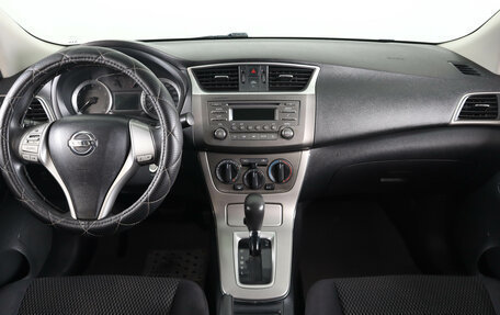 Nissan Sentra, 2015 год, 849 000 рублей, 14 фотография