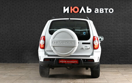 Chevrolet Niva I рестайлинг, 2012 год, 650 000 рублей, 7 фотография