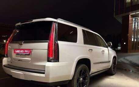 Cadillac Escalade IV, 2016 год, 4 550 000 рублей, 3 фотография