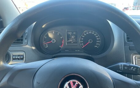 Volkswagen Polo VI (EU Market), 2019 год, 1 250 000 рублей, 18 фотография