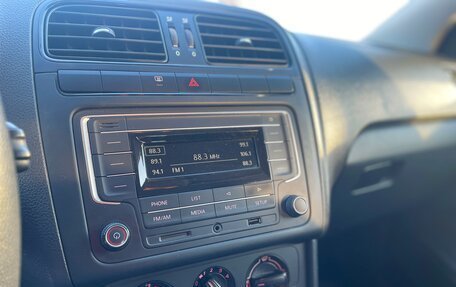 Volkswagen Polo VI (EU Market), 2019 год, 1 250 000 рублей, 21 фотография