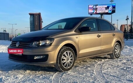 Volkswagen Polo VI (EU Market), 2019 год, 1 250 000 рублей, 33 фотография
