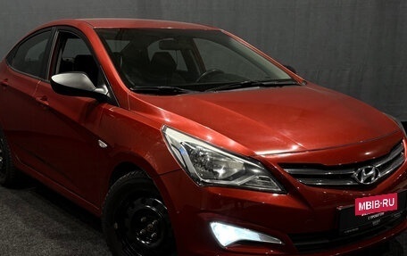 Hyundai Solaris II рестайлинг, 2016 год, 990 000 рублей, 3 фотография