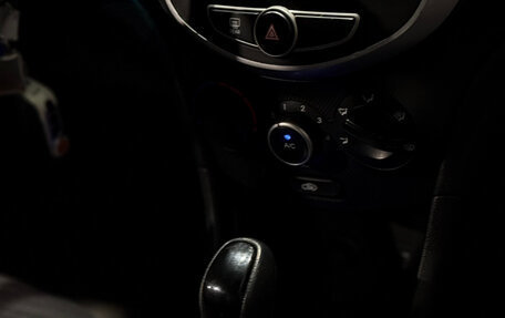 Hyundai Solaris II рестайлинг, 2016 год, 990 000 рублей, 13 фотография