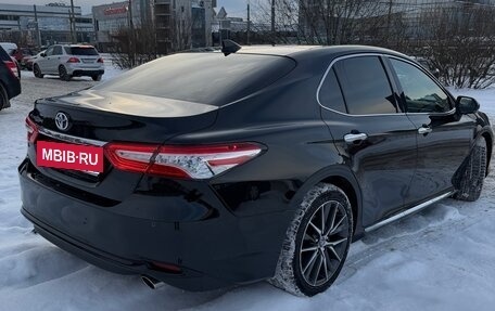 Toyota Camry, 2023 год, 3 499 999 рублей, 4 фотография