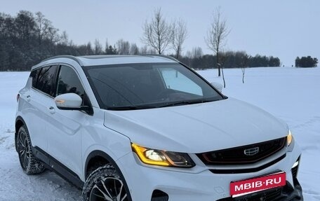 Geely Coolray I, 2023 год, 1 800 000 рублей, 7 фотография