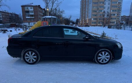 Toyota Avensis III рестайлинг, 2006 год, 850 000 рублей, 3 фотография