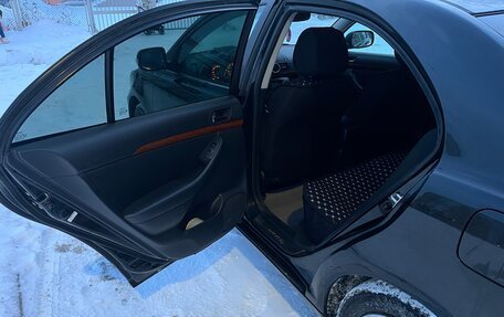 Toyota Avensis III рестайлинг, 2006 год, 850 000 рублей, 17 фотография