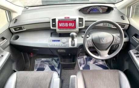 Honda Freed I, 2016 год, 1 130 000 рублей, 11 фотография