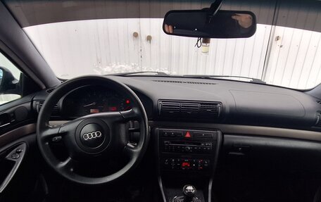 Audi A4, 1999 год, 400 000 рублей, 7 фотография