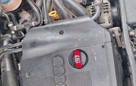 Audi A4, 1999 год, 400 000 рублей, 8 фотография