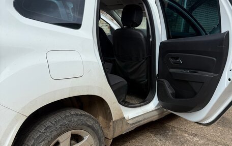 Renault Duster, 2022 год, 2 480 000 рублей, 2 фотография