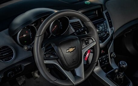 Chevrolet Cruze II, 2010 год, 677 000 рублей, 11 фотография