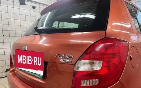 Skoda Fabia II, 2008 год, 635 000 рублей, 2 фотография