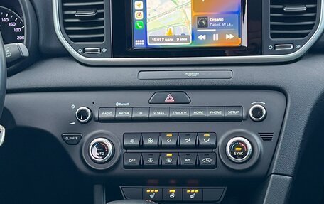 KIA Sportage IV рестайлинг, 2018 год, 2 550 000 рублей, 18 фотография