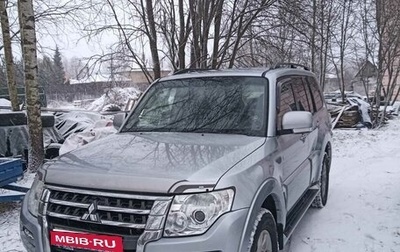Mitsubishi Pajero IV, 2015 год, 2 100 000 рублей, 1 фотография