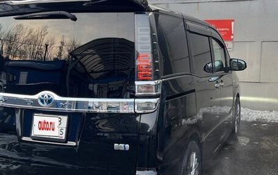 Toyota Voxy III, 2018 год, 2 650 000 рублей, 1 фотография