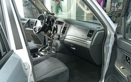 Mitsubishi Pajero IV, 2015 год, 2 100 000 рублей, 6 фотография