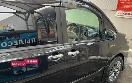 Toyota Voxy III, 2018 год, 2 650 000 рублей, 5 фотография