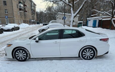 Toyota Camry, 2020 год, 2 700 000 рублей, 5 фотография
