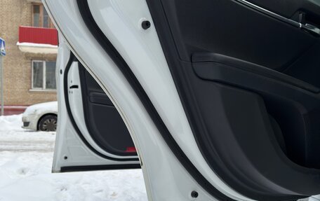 Toyota Camry, 2020 год, 2 700 000 рублей, 10 фотография