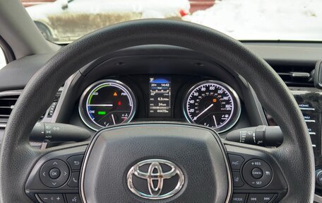 Toyota Camry, 2020 год, 2 700 000 рублей, 18 фотография