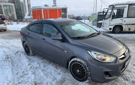 Hyundai Solaris II рестайлинг, 2011 год, 450 000 рублей, 5 фотография