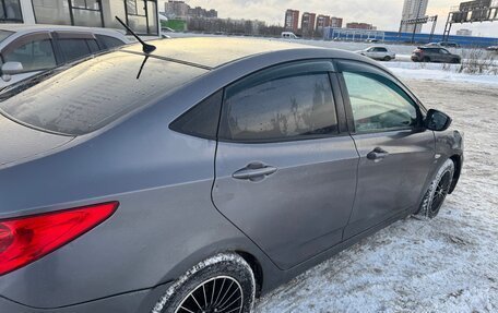 Hyundai Solaris II рестайлинг, 2011 год, 450 000 рублей, 6 фотография
