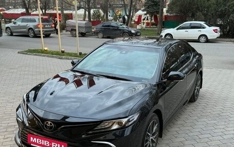 Toyota Camry, 2023 год, 3 590 000 рублей, 7 фотография