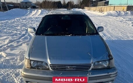 Toyota Corsa, 1998 год, 205 000 рублей, 1 фотография