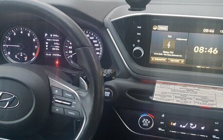 Hyundai Sonata VIII, 2019 год, 1 799 000 рублей, 3 фотография