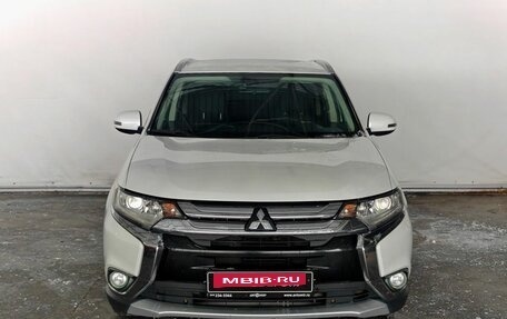Mitsubishi Outlander III рестайлинг 3, 2015 год, 1 630 000 рублей, 2 фотография