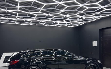 Mercedes-Benz CLS, 2013 год, 2 800 000 рублей, 2 фотография