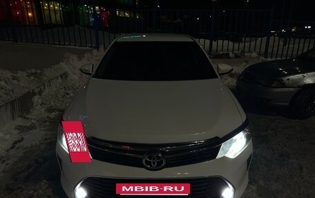 Toyota Camry, 2016 год, 1 850 000 рублей, 5 фотография