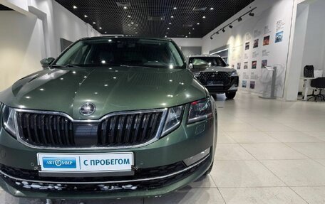 Skoda Octavia, 2019 год, 1 900 000 рублей, 8 фотография