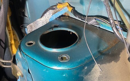 Mazda 323, 1998 год, 115 000 рублей, 13 фотография