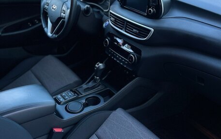 Hyundai Tucson III, 2018 год, 2 190 000 рублей, 13 фотография