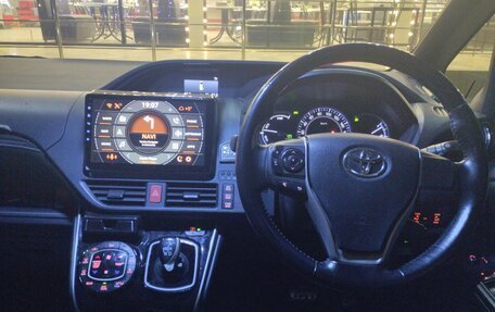 Toyota Esquire I, 2014 год, 1 999 999 рублей, 11 фотография