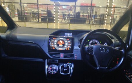 Toyota Esquire I, 2014 год, 1 999 999 рублей, 12 фотография