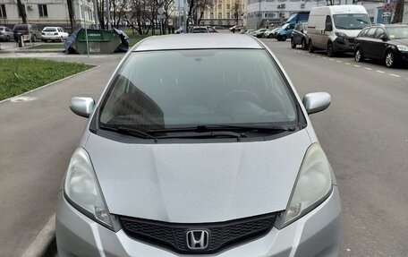 Honda Jazz II рестайлинг, 2011 год, 790 000 рублей, 11 фотография