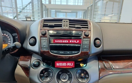 Toyota RAV4, 2010 год, 1 661 000 рублей, 18 фотография