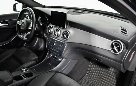 Mercedes-Benz GLA, 2016 год, 1 845 000 рублей, 13 фотография