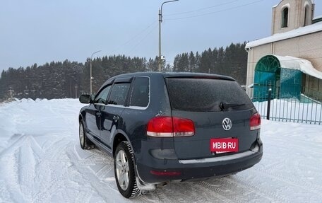 Volkswagen Touareg III, 2005 год, 1 010 000 рублей, 5 фотография